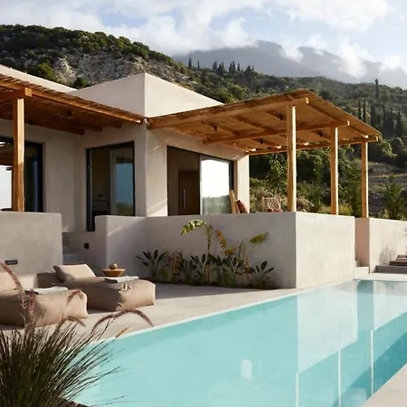 Gaia - Secret Roc * Livathos (Kefalonia)