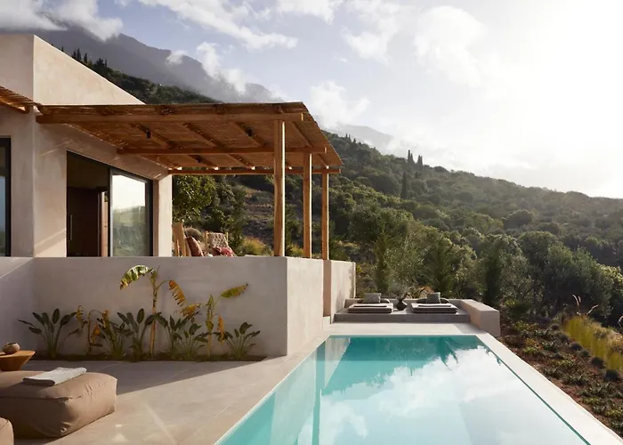 Gaia - Secret Roc * Livathos (Kefalonia)