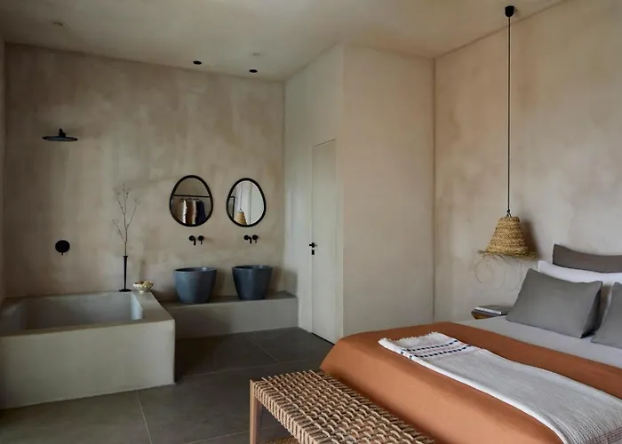 Gaia - Secret Roc Vila