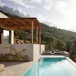Gaia - Secret Roc * Livathos (Kefalonia)