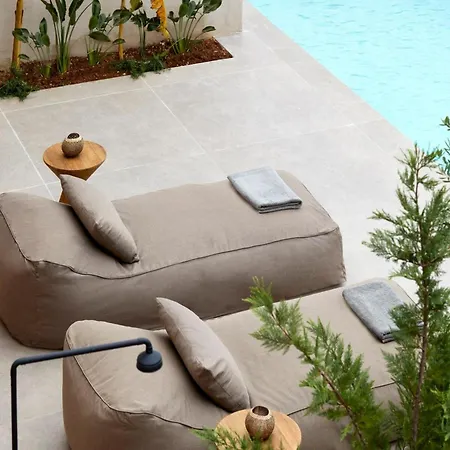 Gaia - Secret Roc Villa *