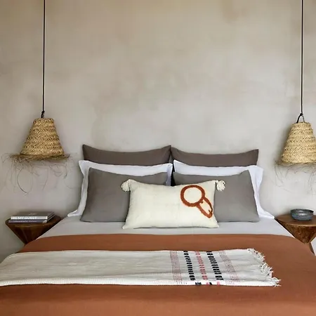 Gaia - Secret Roc Villa *