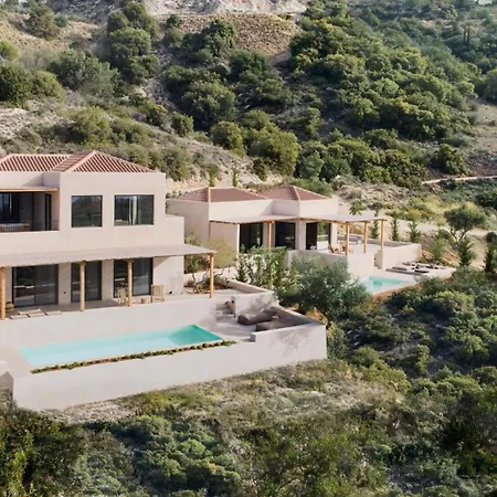 Gaia - Secret Roc Villa *